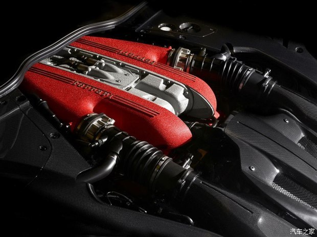 法拉利 F12berlinetta 2016款 F12tdf