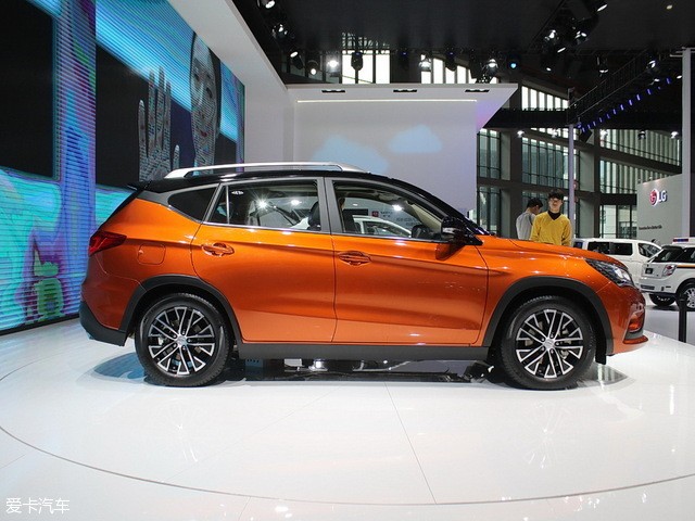 比亞迪汽車2016款宋