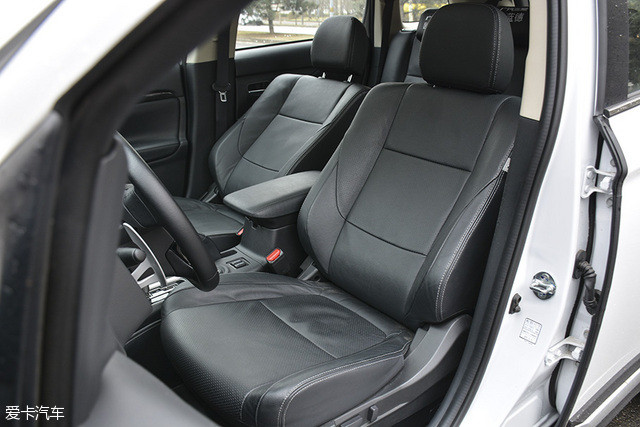 ŷ���¶Ա�RAV4