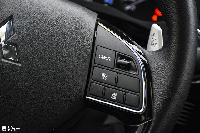 ŷ���¶Ա�RAV4