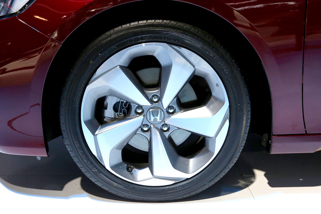 2018成都车展 本田雅阁混动版静态评测