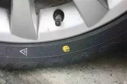 轮胎上彩色小点竟与车身震动有关 你了解吗