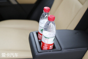 ŷ���¶Ա�RAV4