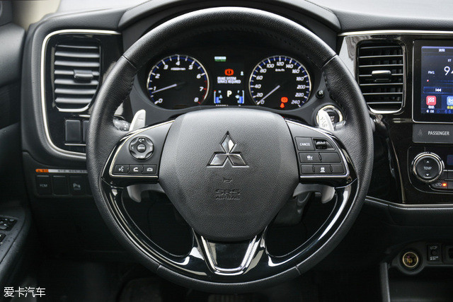 ŷ���¶Ա�RAV4