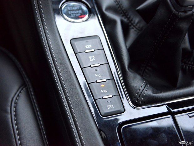 众泰汽车 大迈X7 2016款 1.8T 手动至尊型