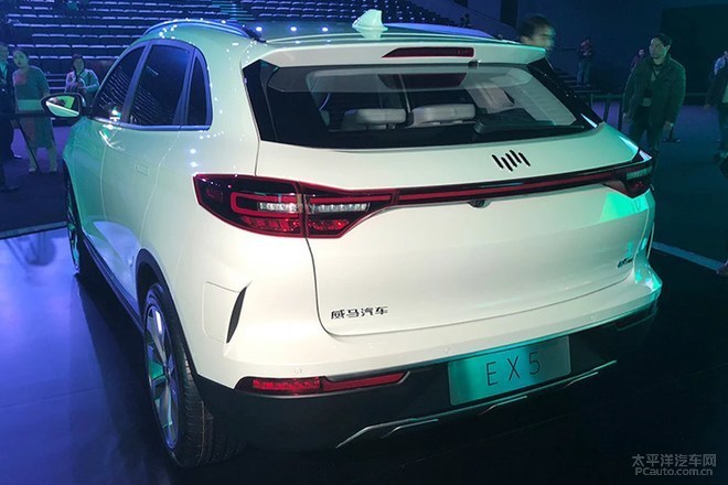 华为首款纯电SUV年内上市 官方预售20万