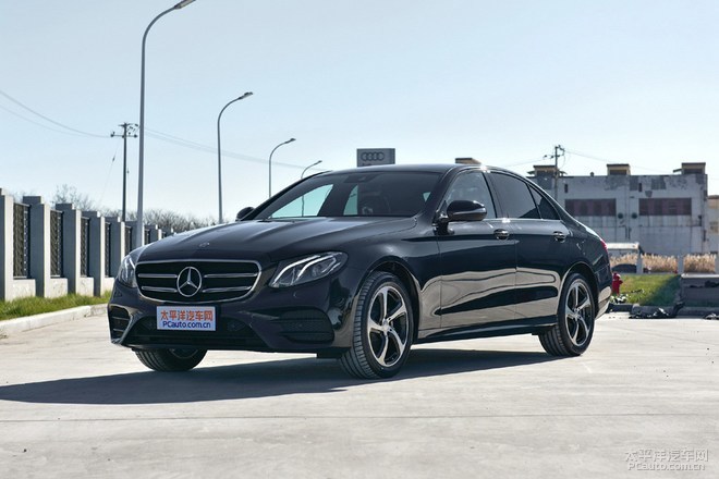 2018款奔驰E级上市 配置升级\/售价不变