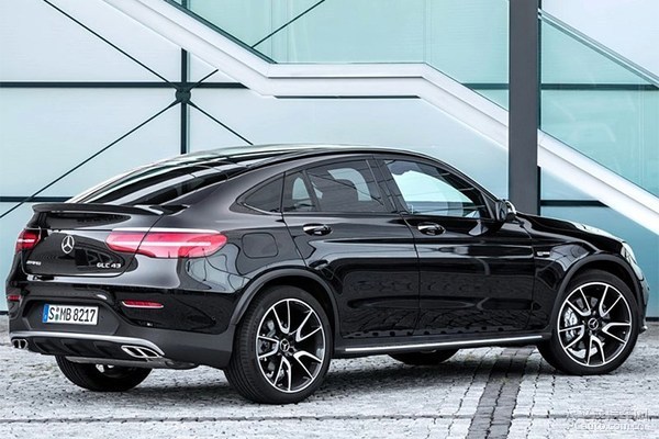 AMG GLC43 Coupe官图发布 巴黎车展首