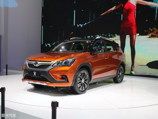 比亞迪汽車2016款宋