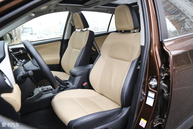 ŷ���¶Ա�RAV4