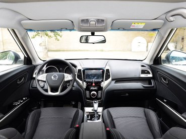 双龙汽车 蒂维拉 2015款 1.6L 自动两驱致纯版
