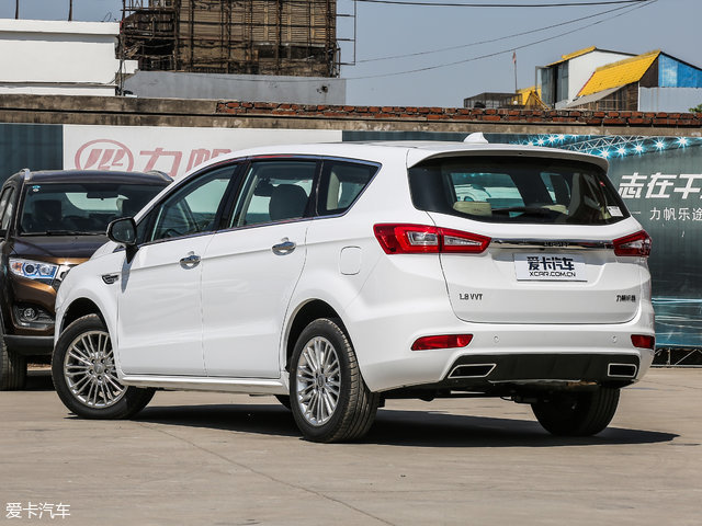 力帆汽车2017款轩朗