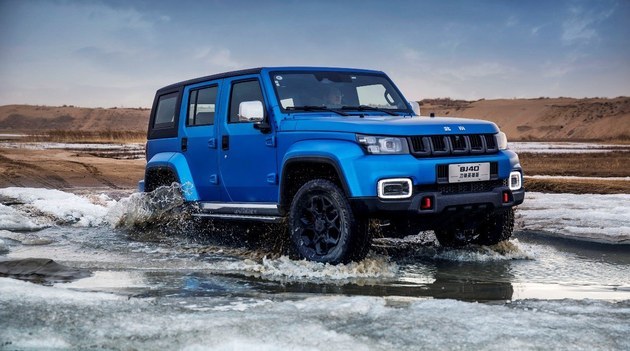 北京bj40刀锋英雄版上市 售价16.99-20.49万元