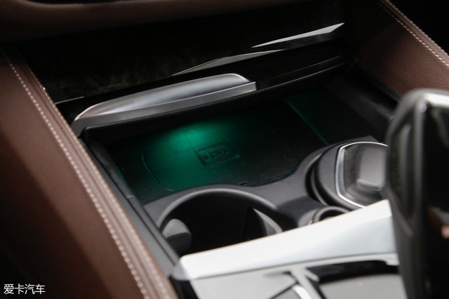 80fe63cc75dbd9097335bb95a27af532@90Q